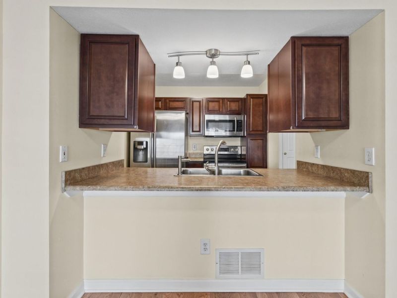 5333 Nectar Lane, Unit 94B, Columbus, OH 43235 Photo 8