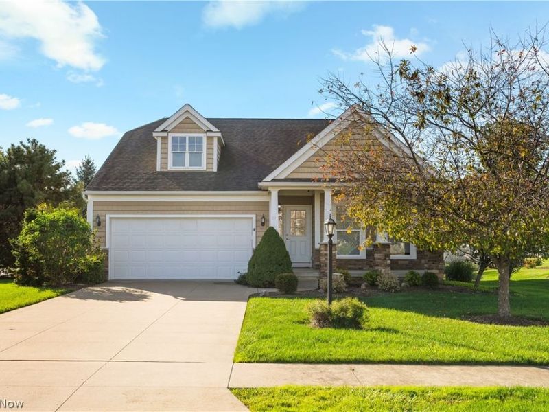 6617 Harness Circle NE, Canton, OH 44721 Photo 1