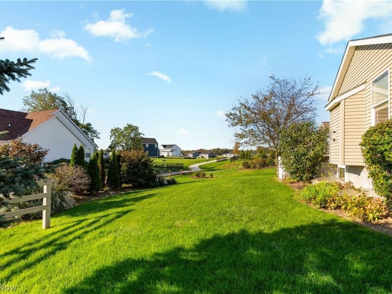 6617 Harness Circle NE, Canton, OH 44721 Photo 34