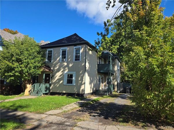 215 Barrett Street , Syracuse, NY 13204
