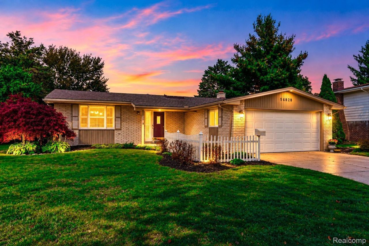 38828 Grandon Street, Livonia, Mi 48150 Main Photo