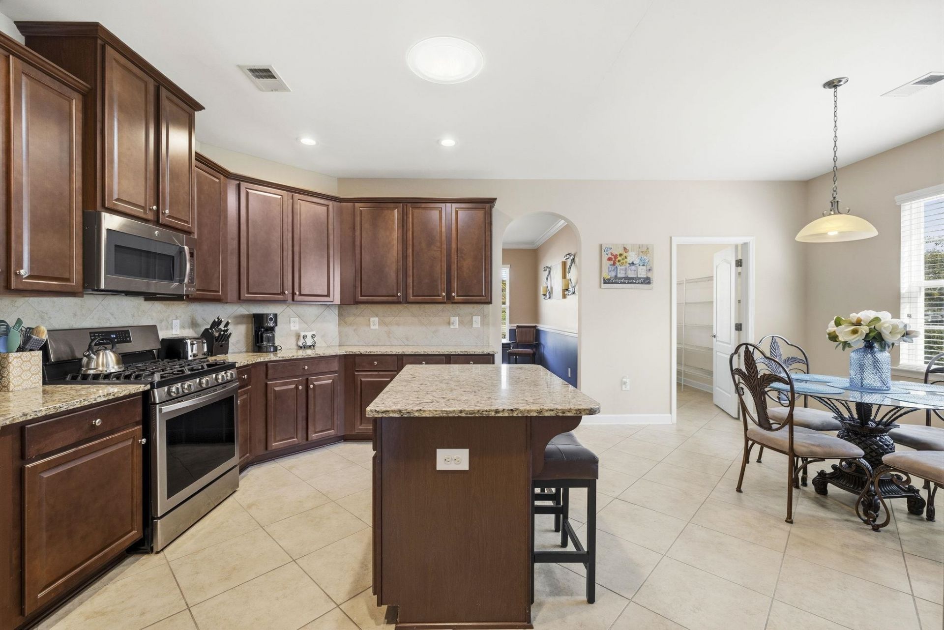 277 Ridge Point Dr. Photo 18