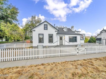 214 W Robinson Street, Carson City, NV 89703 Photo