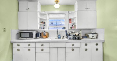 214 W Robinson Street, Carson City, NV 89703 Photo