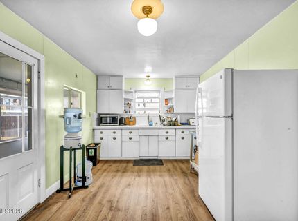 214 W Robinson Street, Carson City, NV 89703 Photo