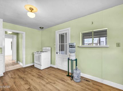 214 W Robinson Street, Carson City, NV 89703 Photo