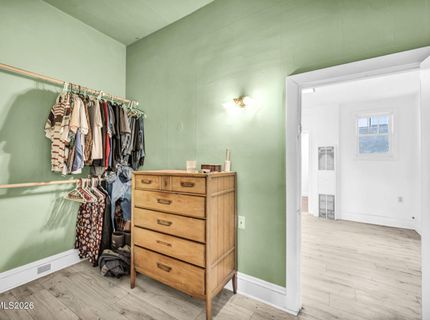 214 W Robinson Street, Carson City, NV 89703 Photo