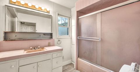 214 W Robinson Street, Carson City, NV 89703 Photo