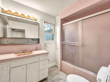 214 W Robinson Street, Carson City, NV 89703 Photo