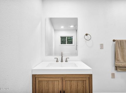 214 W Robinson Street, Carson City, NV 89703 Photo