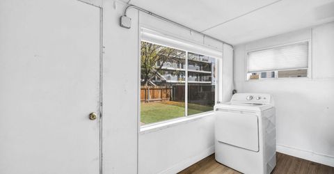 214 W Robinson Street, Carson City, NV 89703 Photo