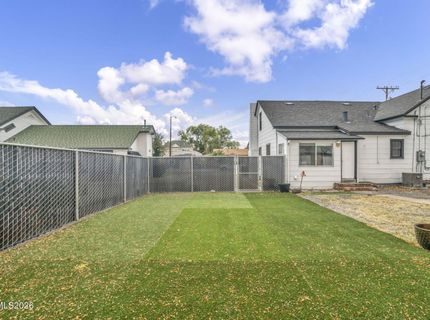 214 W Robinson Street, Carson City, NV 89703 Photo