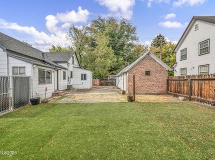 214 W Robinson Street, Carson City, NV 89703 Photo