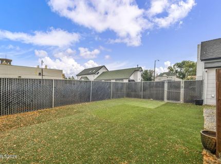 214 W Robinson Street, Carson City, NV 89703 Photo