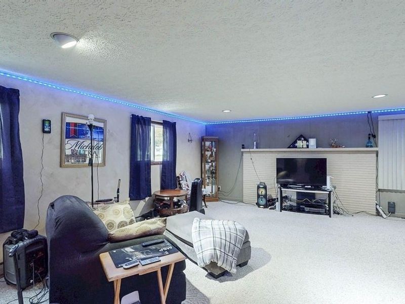10672 Newton Falls Road, Newton Falls, OH 44444 Photo 10