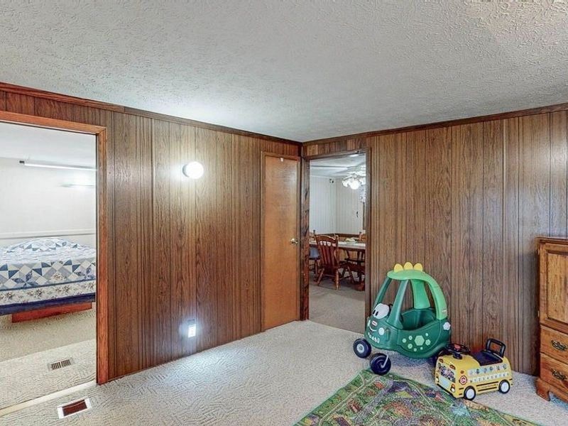 10672 Newton Falls Road, Newton Falls, OH 44444 Photo 15