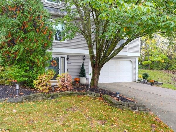 14504 Cross Creek Lane , North Royalton, OH 44133