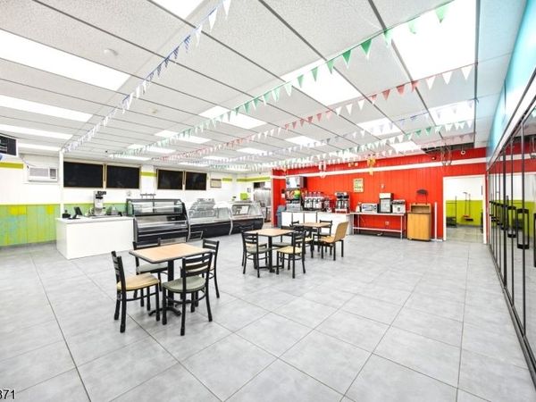 1878 Route31, Clinton, NJ 08809