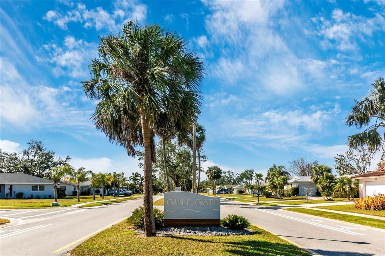 3039 Chase Circle, Sarasota, FL 34231 Photo