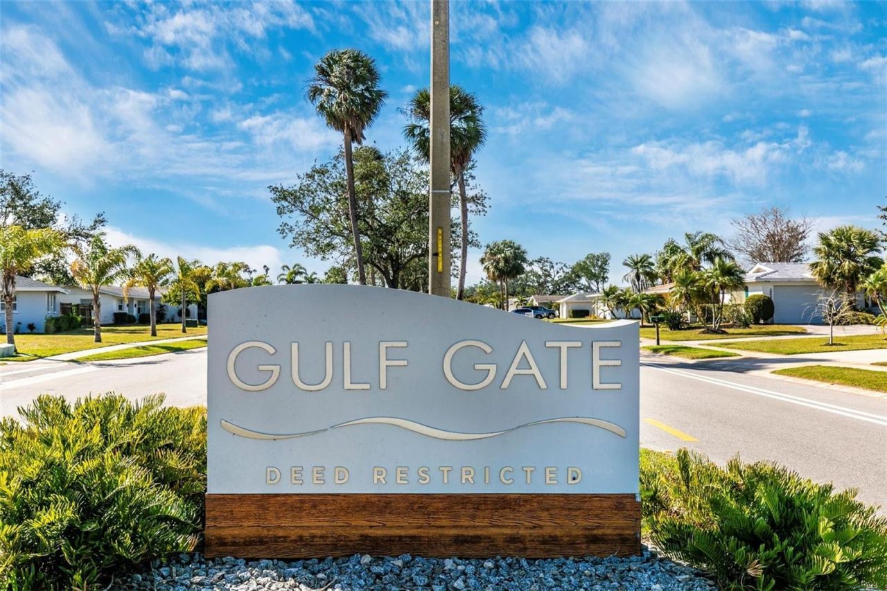 3039 Chase Circle, Sarasota, FL 34231 Photo