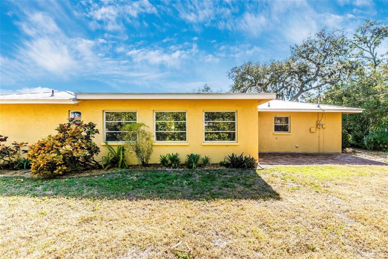3039 Chase Circle, Sarasota, FL 34231 Photo