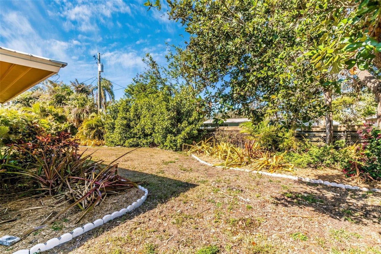 3039 Chase Circle, Sarasota, FL 34231 Photo