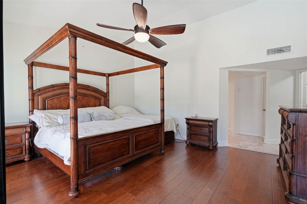 2715 Mock Orange Court , Valrico, FL 33594 Photo