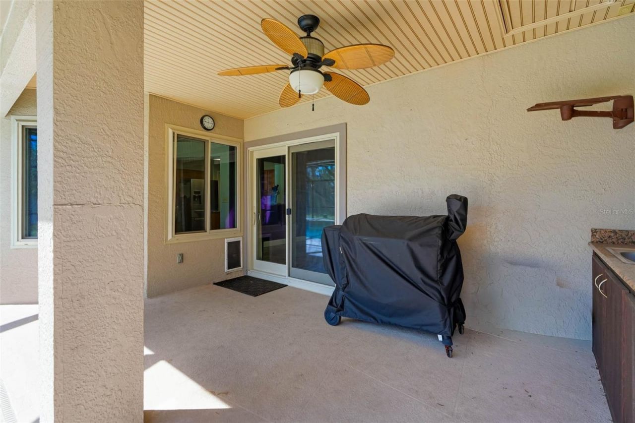 2715 Mock Orange Court , Valrico, FL 33594 Photo
