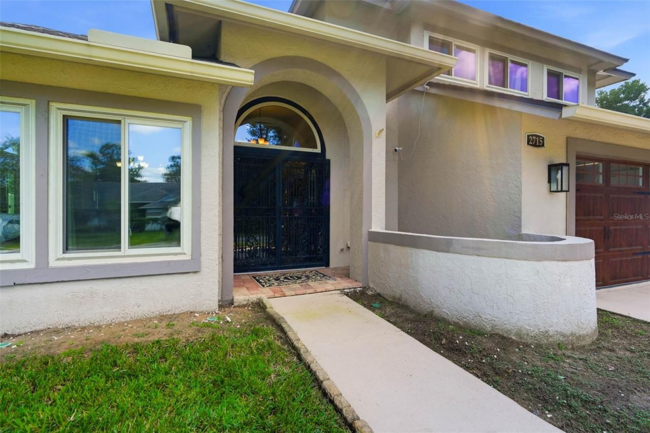 2715 Mock Orange Court , Valrico, FL 33594 Photo