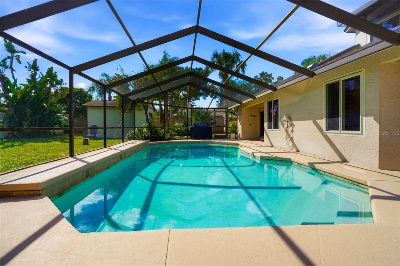 2715 Mock Orange Court , Valrico, FL 33594 Photo