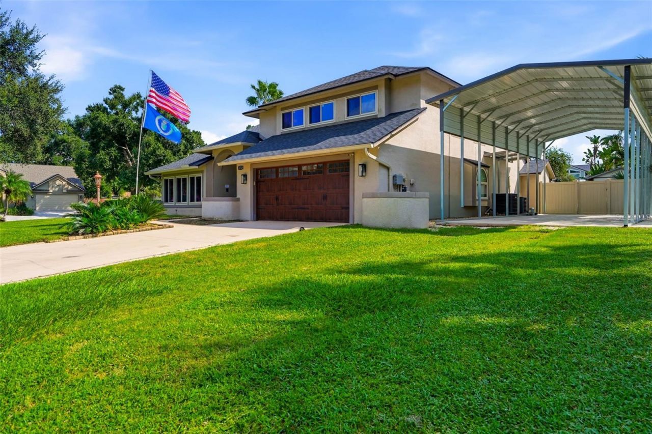 2715 Mock Orange Court , Valrico, FL 33594 Photo