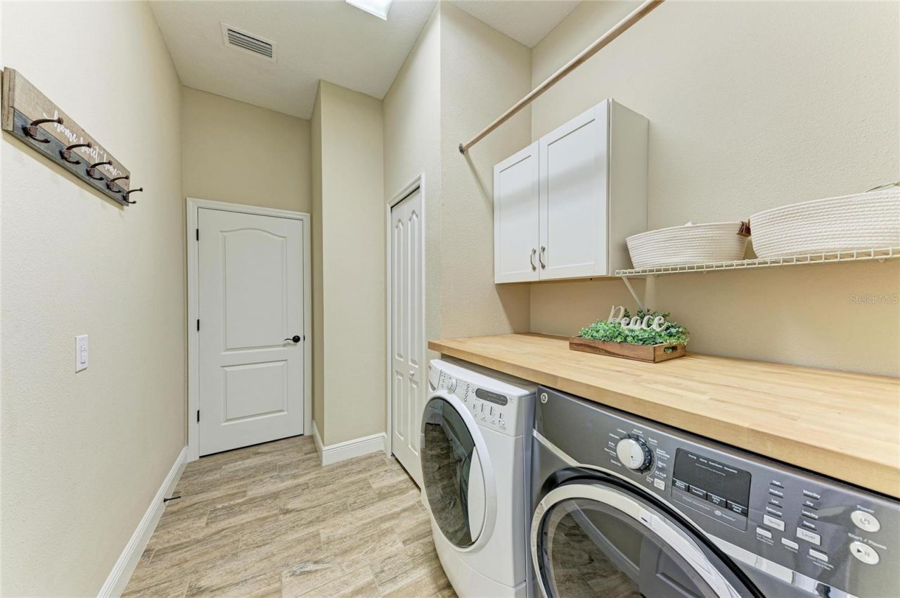 12642 Harney Street , Venice, FL 34293 Photo