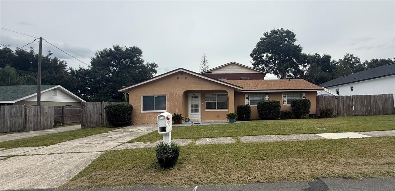 1607 Wright Drive , Lakeland, FL 33805 Photo