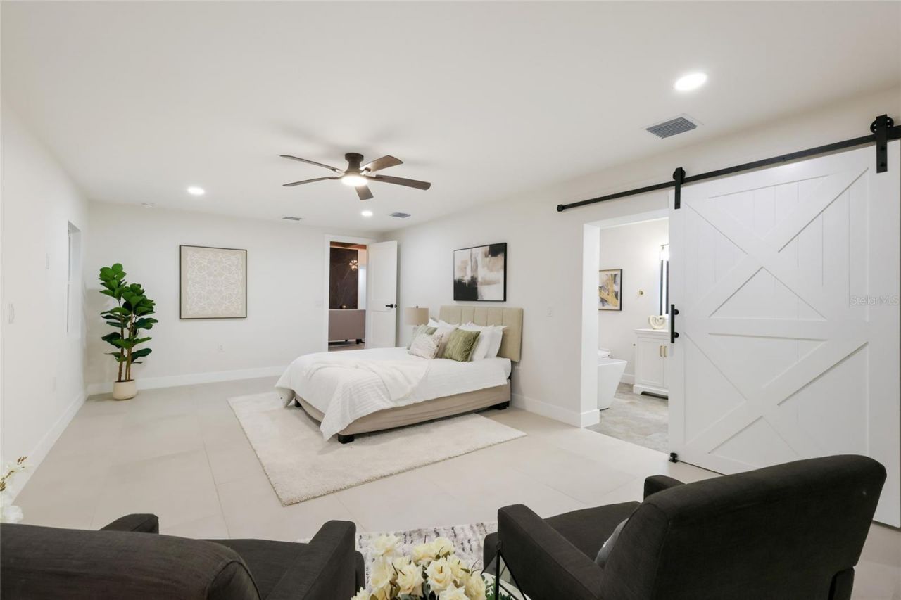 780 Indian Beach Circle, Sarasota, FL 34234 Photo