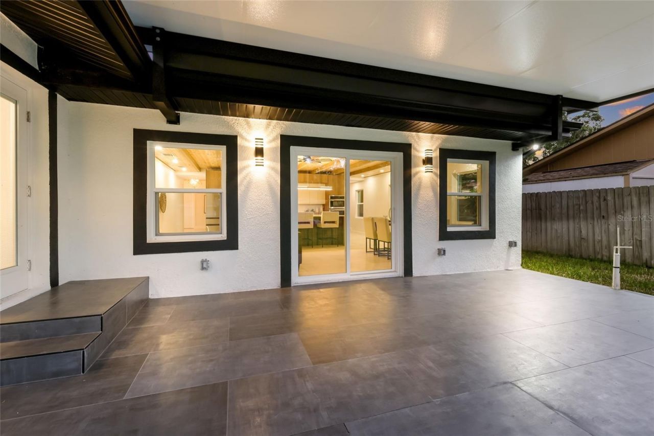 780 Indian Beach Circle, Sarasota, FL 34234 Photo