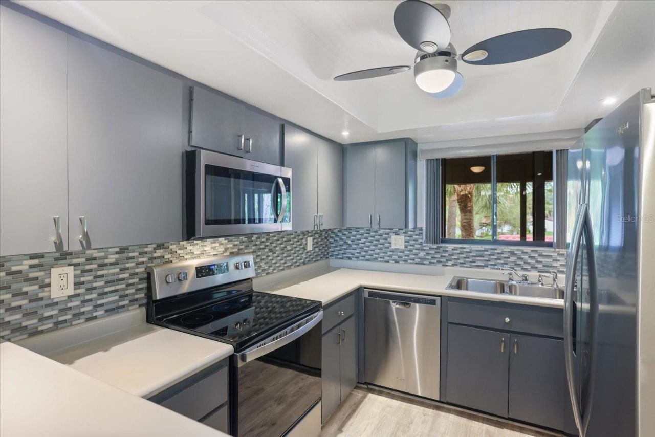 3500 El Conquistador Parkway , Unit 242, Bradenton, FL 34210 Photo