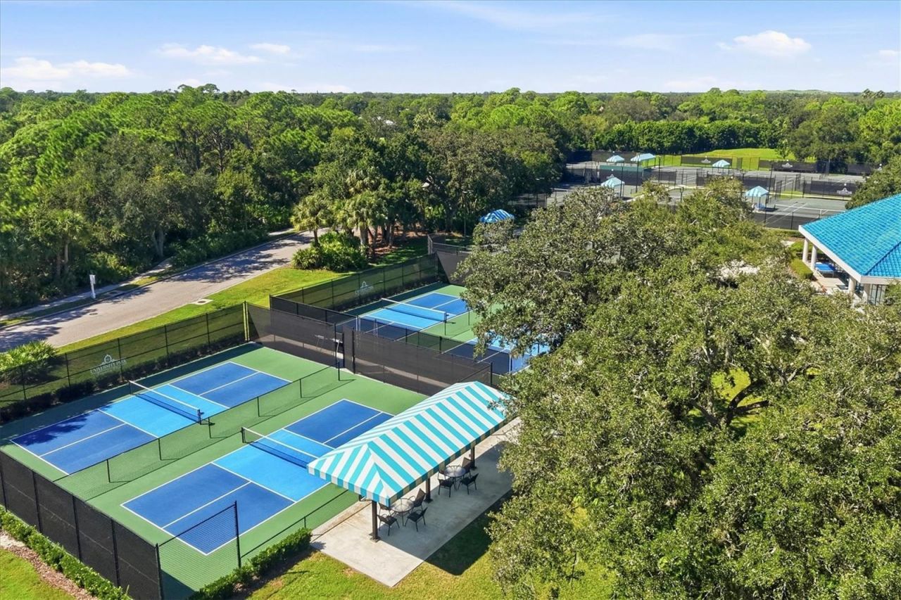 7242 Marlow Place, University Park, FL 34201 Photo