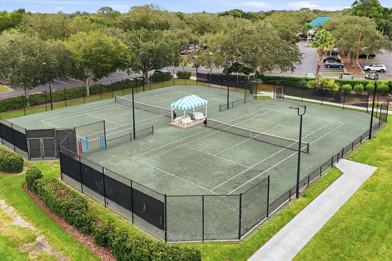 7242 Marlow Place, University Park, FL 34201 Photo
