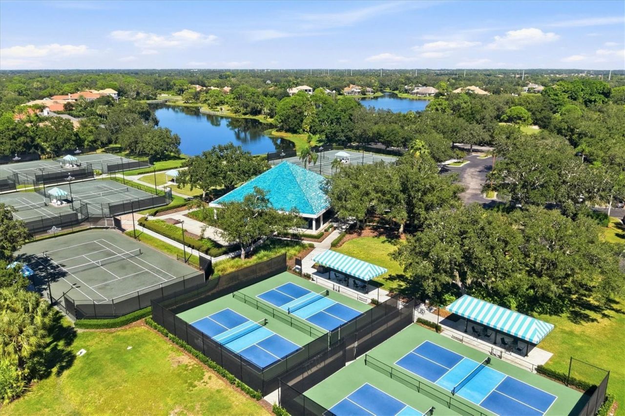 7242 Marlow Place, University Park, FL 34201 Photo