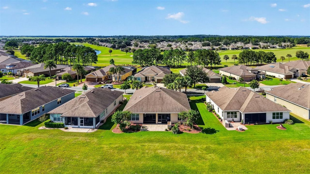 9518 SW 70th Loop, Ocala, FL 34481 Photo