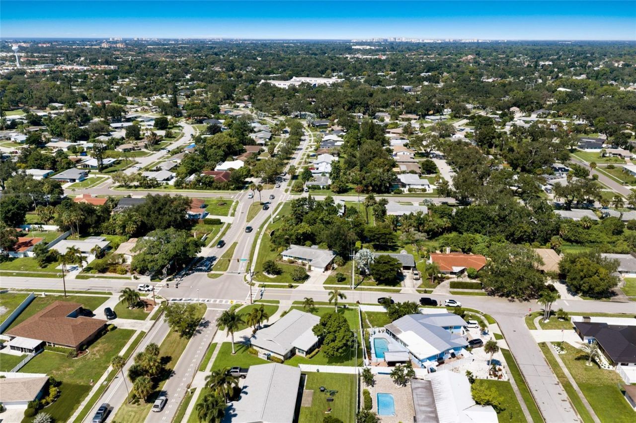 3003 Gulf Gate Drive, Sarasota, FL 34231 Photo