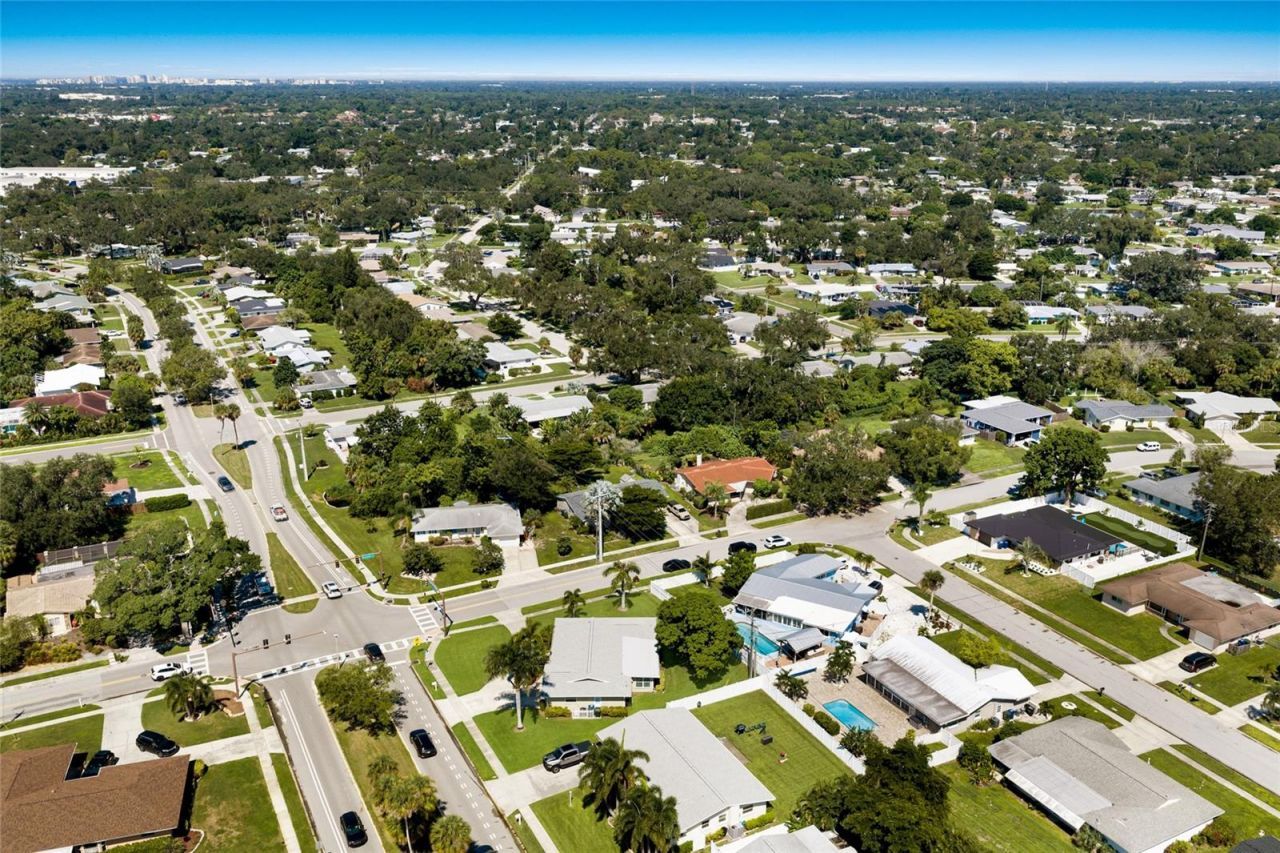 3003 Gulf Gate Drive, Sarasota, FL 34231 Photo