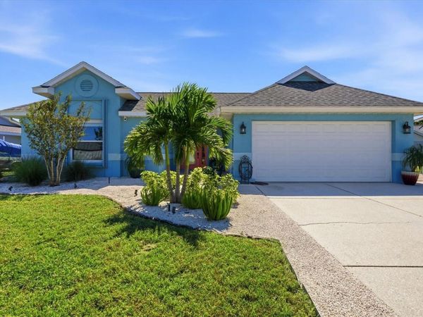 6803 32ND AVENUE W, BRADENTON, FL 34209