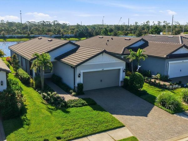 6247 BAYWOOD COURT , LAKEWOOD RANCH, FL 34211