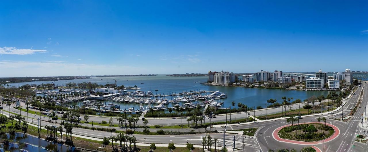 1233 N Gulfstream Avenue, Unit 1404, Sarasota, FL 34236 Photo