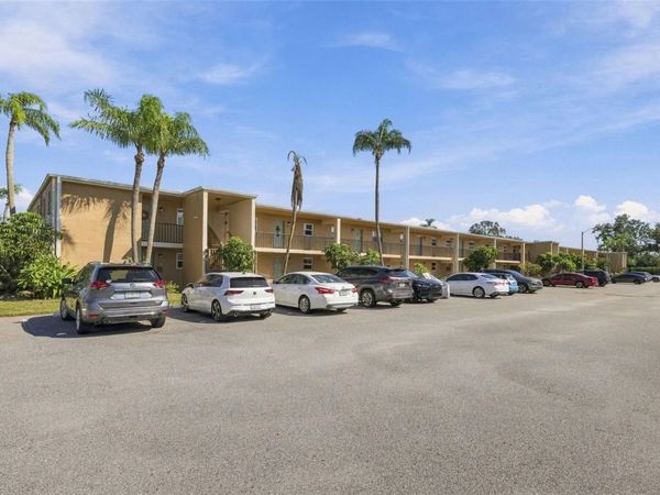12300 PARK BOULEVARD , Unit 106, SEMINOLE, FL 33772