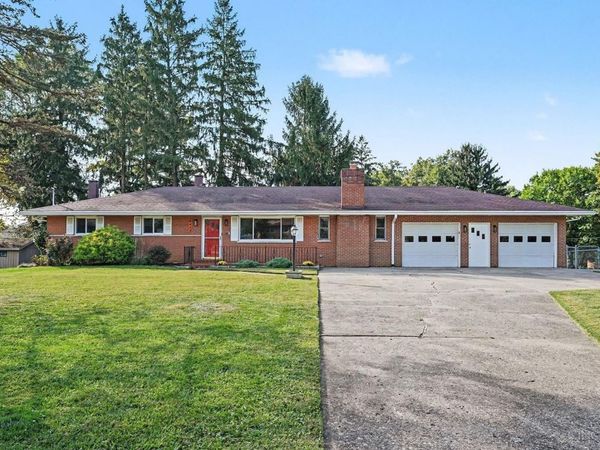 6417 Mapleton Avenue, Delhi Twp, OH 45233