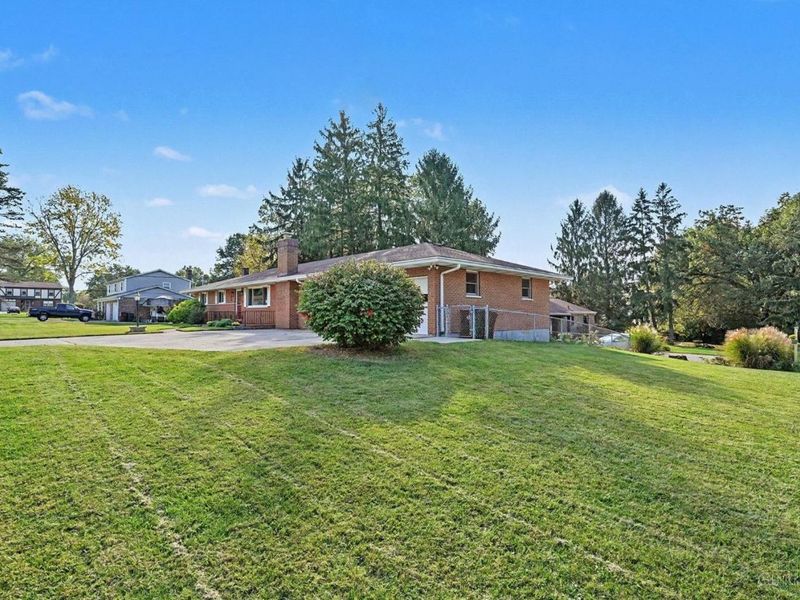 6417 Mapleton Avenue, Delhi Township, OH 45233 Photo 3