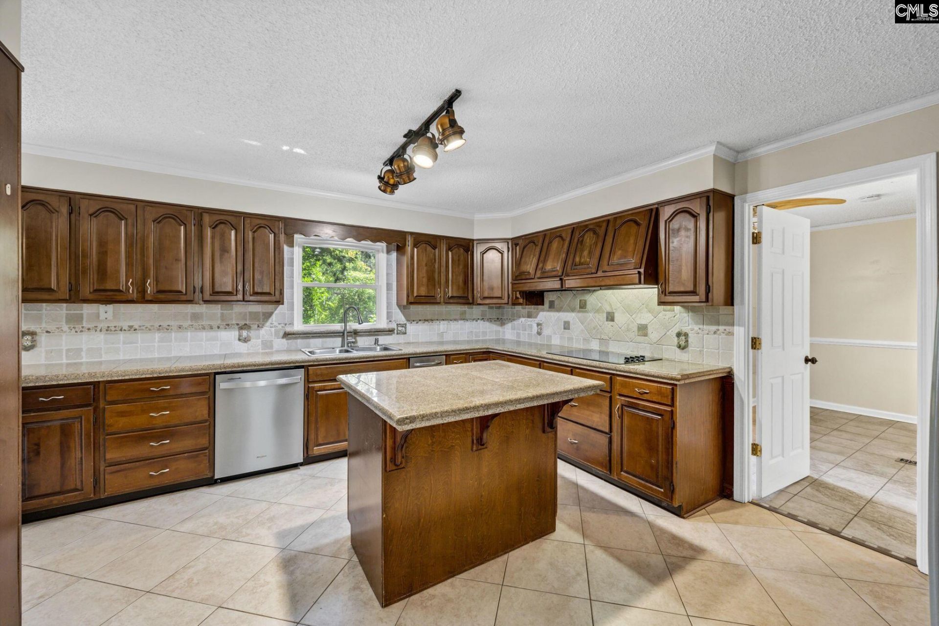 1113 Three Dog Road Photo 16