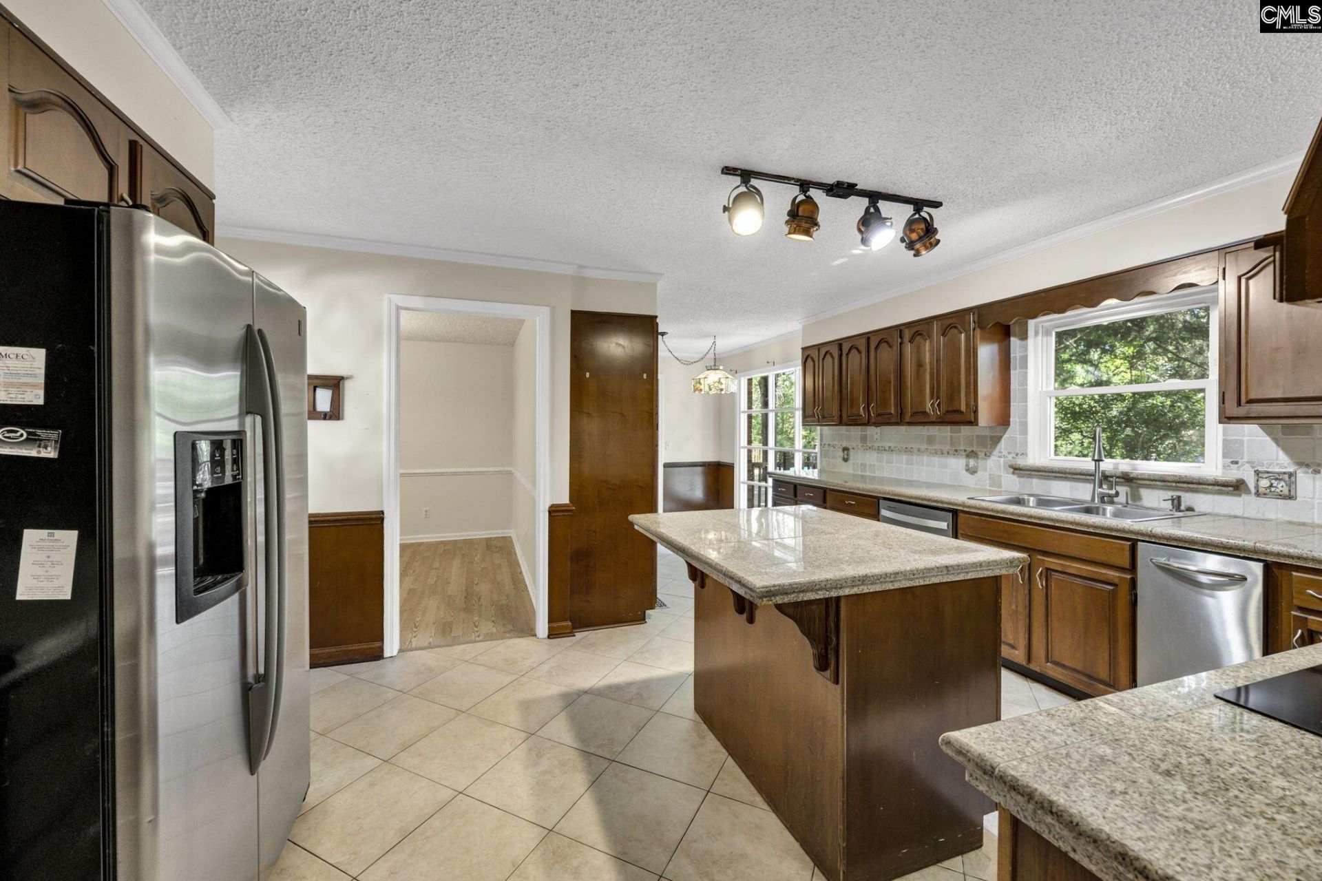 1113 Three Dog Road Photo 20